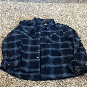 Tranquility by Colorado Clothing Navy Plaid Button Down Shirt